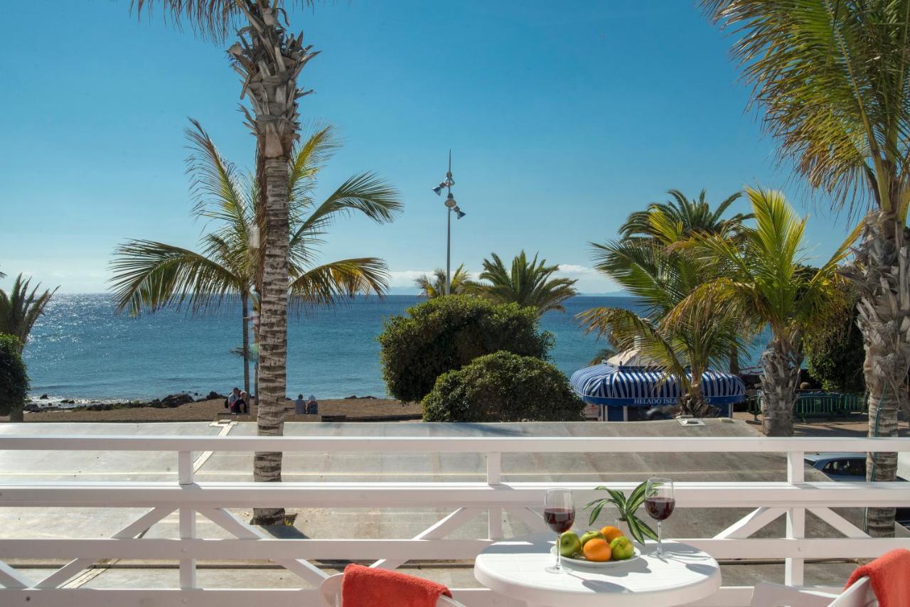 Superior Apartment Frontline Sea View